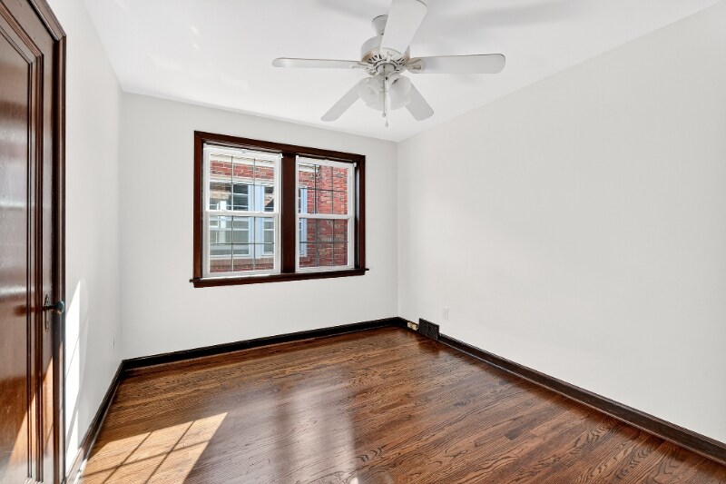 Building Photo - 4708 Locke Ave