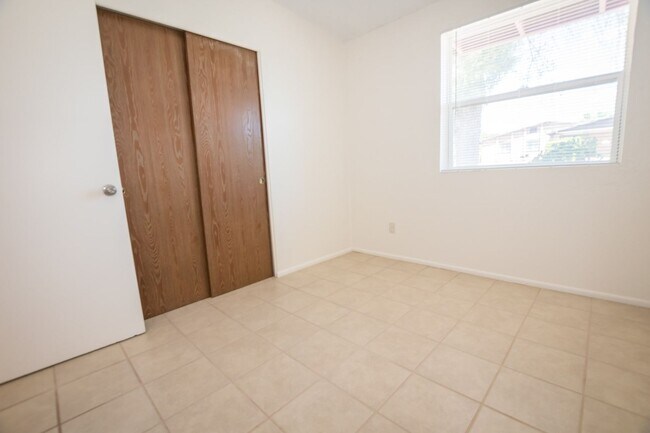 Building Photo - Updated and Charming 3 Bedroom, 2 Bath Hom...