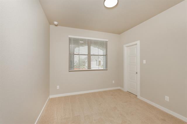 Building Photo - 805 Tidal Dr