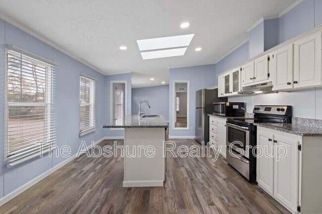 Building Photo - 1508 Willow Downs Cir