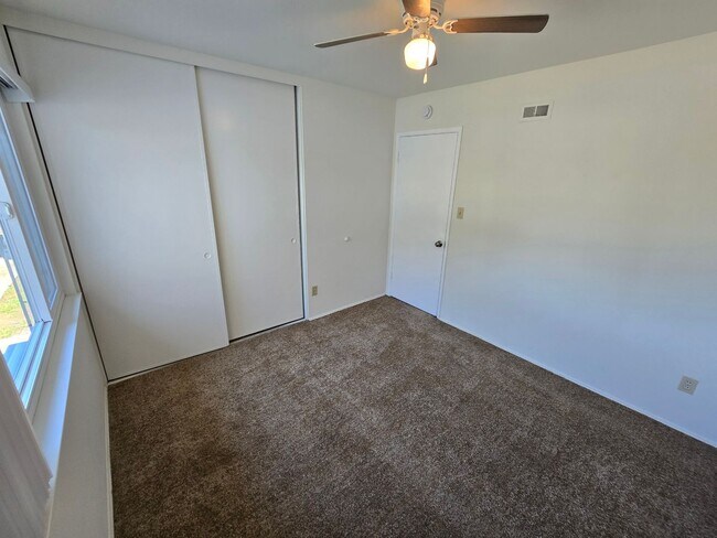 Building Photo - CLAIREMONT HOME 3-BEDROOM, 2-BATH, 2-CAR GARAGE