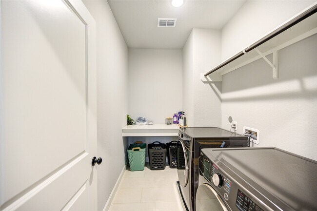 Building Photo - 11718 Cibolo Cyn Rd