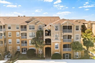 Building Photo - 6402 Cava Alta Dr