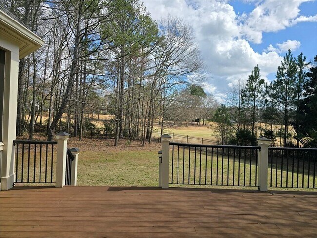 Building Photo - 1462 Georgia Club Dr