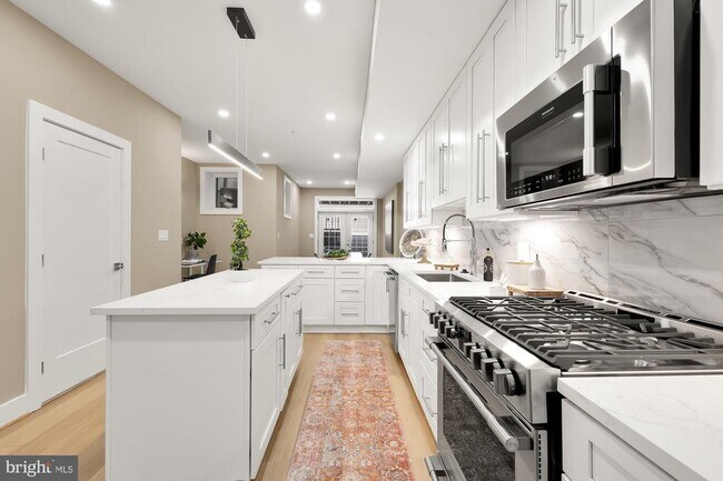 Building Photo - 3620 13th St NW