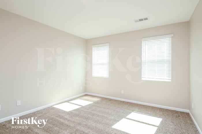 Building Photo - 113 Starbuck Parkway