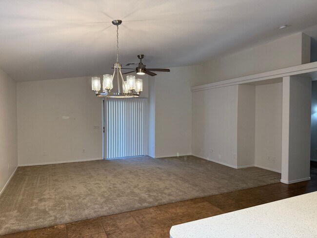 Building Photo - 3922 N Creosote Ct