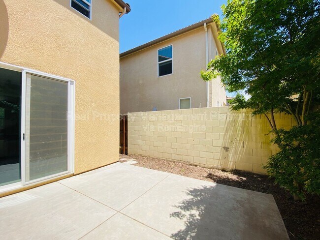 Building Photo - 3628 Elevations Way