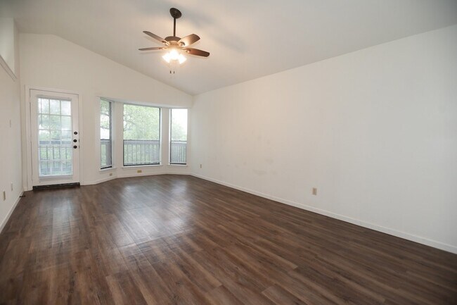 Building Photo - 11513 Juniper Ridge Dr