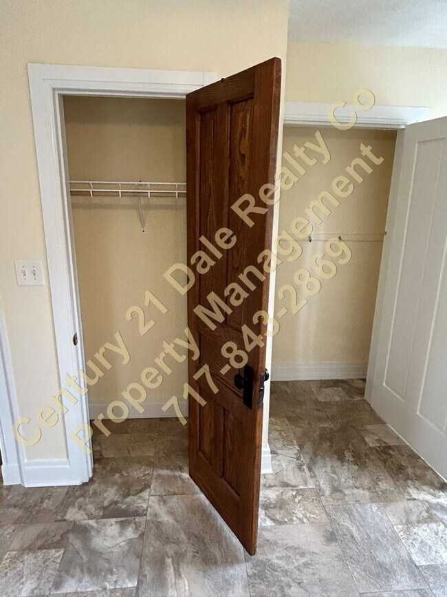 Building Photo - Beautiful 2 Bedroom Home in South Eastern ...