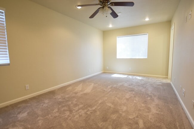 Building Photo - Remodeled and Charming 3 Bedroom 2 Bath Santa Clara Home!