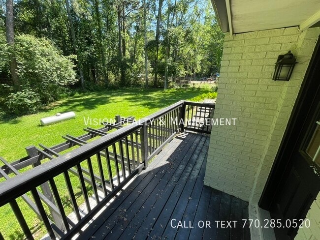 Building Photo - 4125 Flat Shoals Rd