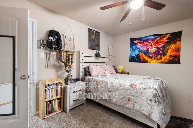 Building Photo - 10238 Midsummer Meadow