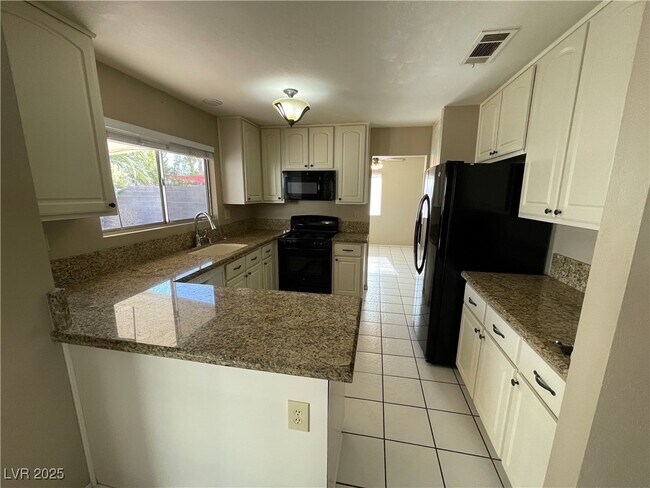 Building Photo - 2525 Wolverton Ave