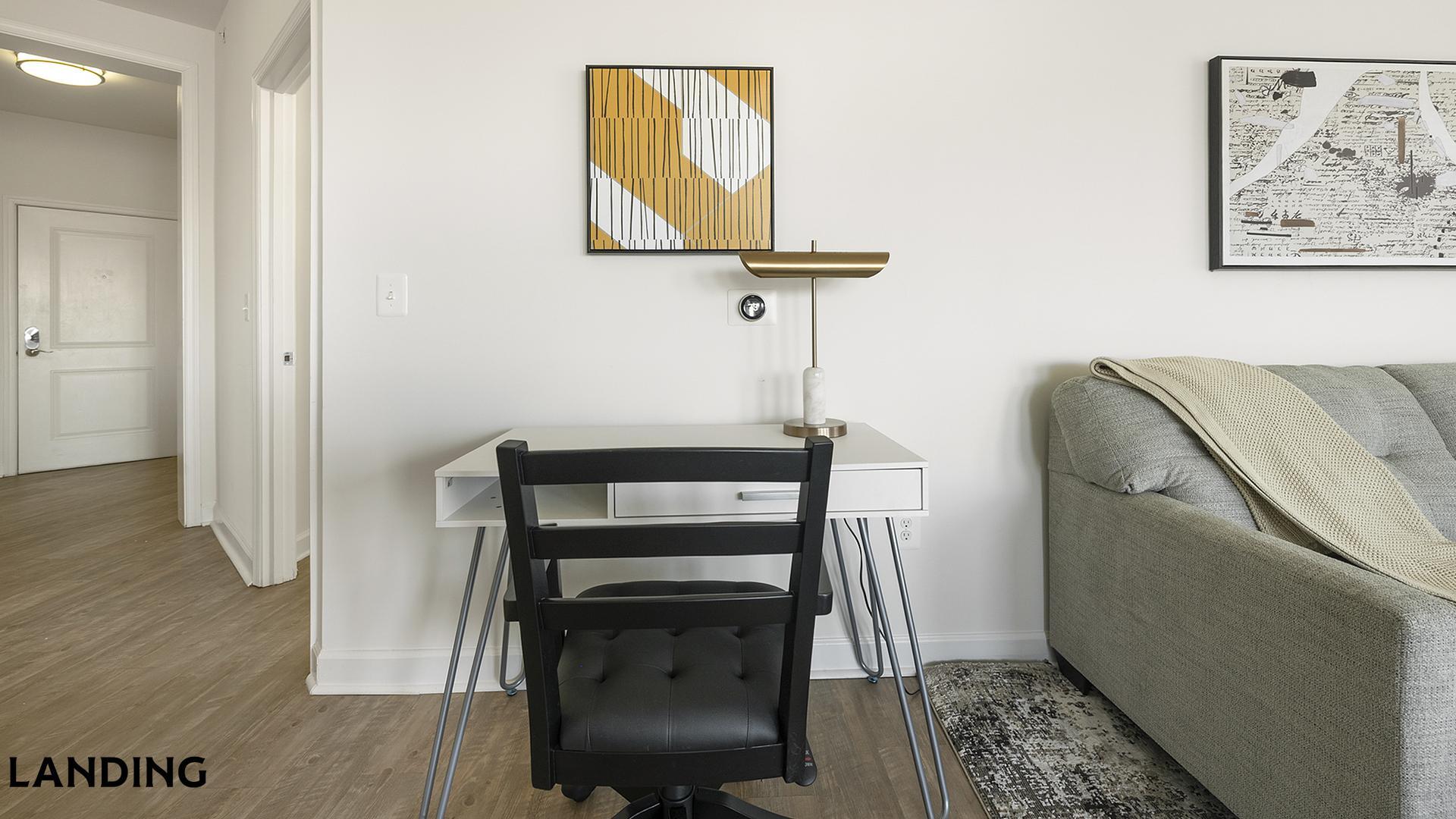 Building Photo - 909 Mansion Dr