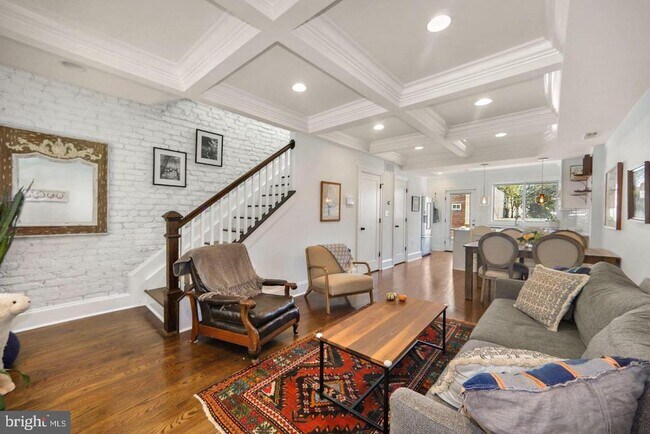 Building Photo - 5233 5th St NW