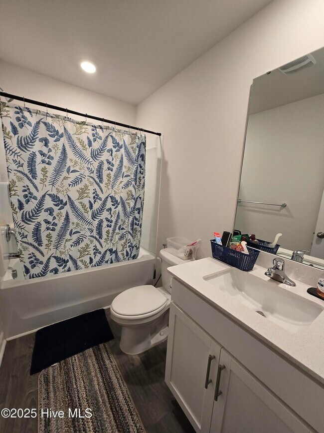 Building Photo - 4510 Sandstone Dr