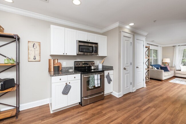 Building Photo - 1845 Candlewood Ct