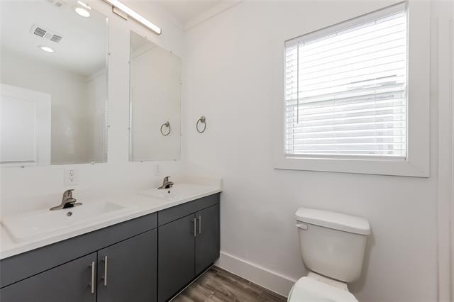 Building Photo - 1950 E Maddox Ave