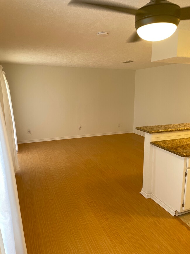 Building Photo - 4029 Heatherbrook Ct