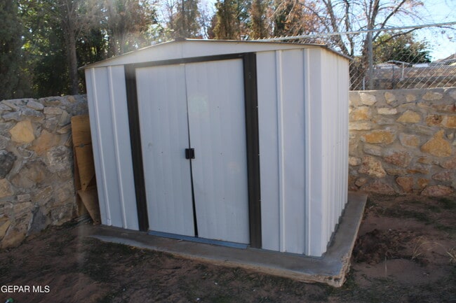 Building Photo - 11756 Bell Tower Dr