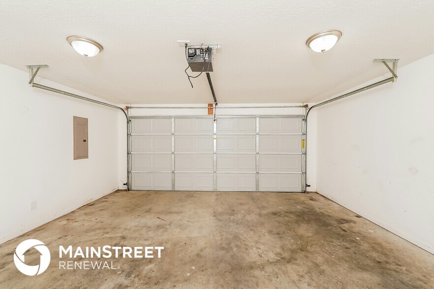 Building Photo - 80 Starlite Cir