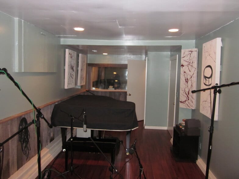 Building Photo - 1508 South St