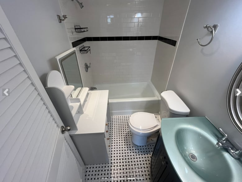 Building Photo - 109 Beacon St