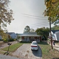 Building Photo - 1628 Rivermont Hts