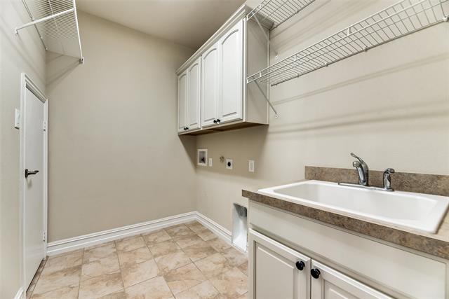 Building Photo - 660 Hobie Point Dr