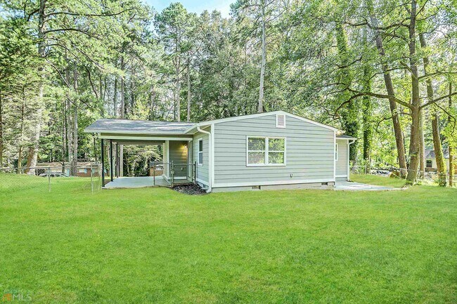 Building Photo - 2597 Dale Creek Dr NW