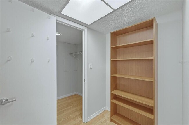 Building Photo - 4143 Heron Way