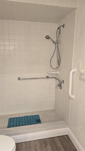 Building Photo - 4356 Tahitian Gardens Cir