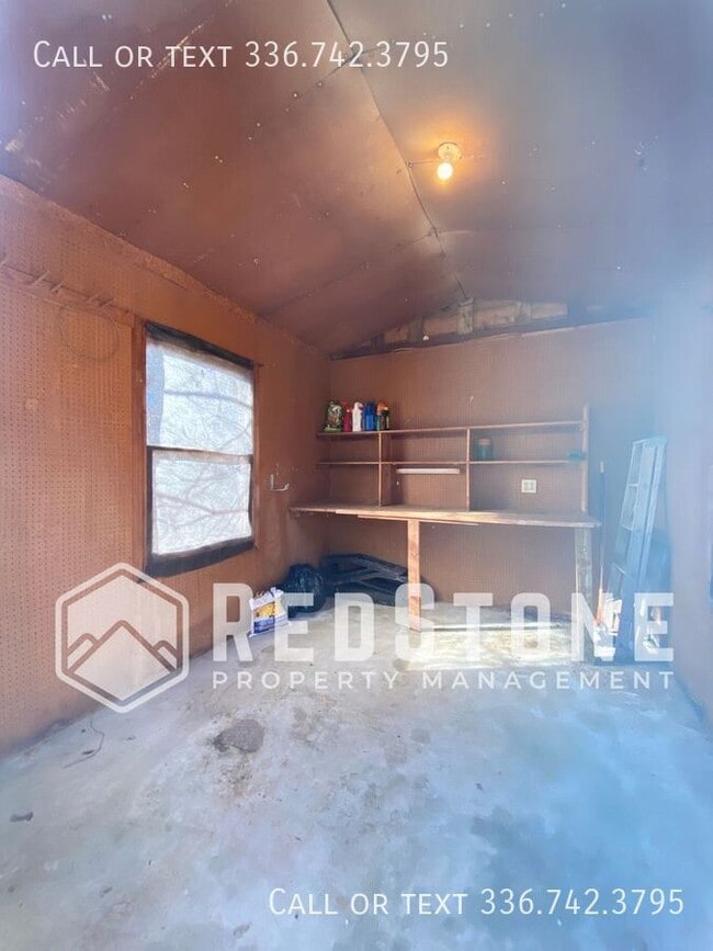 Building Photo - 510 S. Williamson-