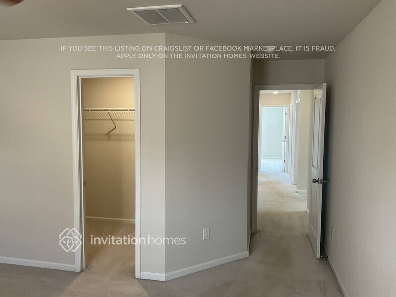 Building Photo - 121 Hazelnut Wy