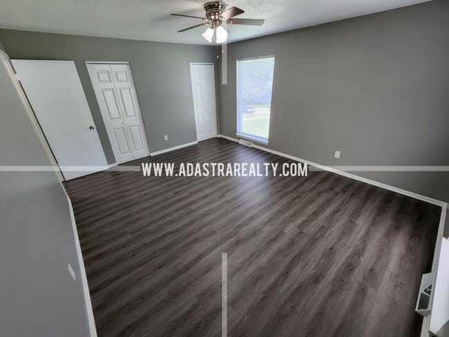 Building Photo - Affordable Raytown Area KCMO Apartment-Ava...