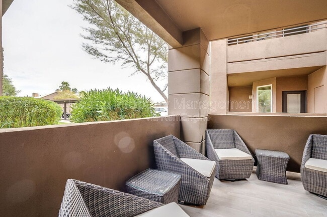 Building Photo - 7009 E Acoma Dr