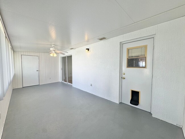Building Photo - Winter Ridge Condo - Lake Views of Lake Co...