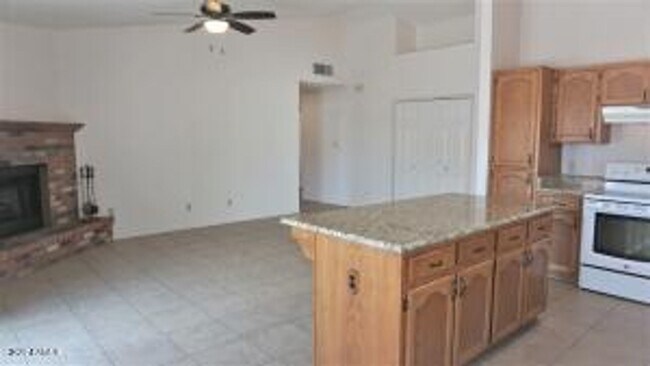 Building Photo - 2853 Northridge St