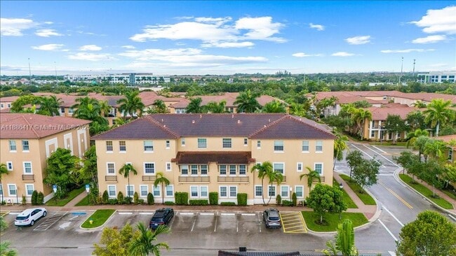 Building Photo - 1048 SW 147th Ave