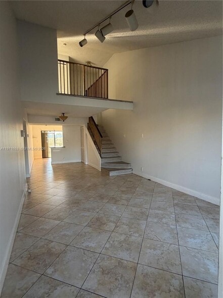 Building Photo - 3655 NW 111th Ter