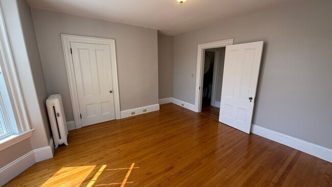 Building Photo - 665 Central Ave