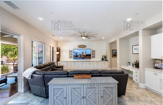 Building Photo - 32176 Golden Eye Dr