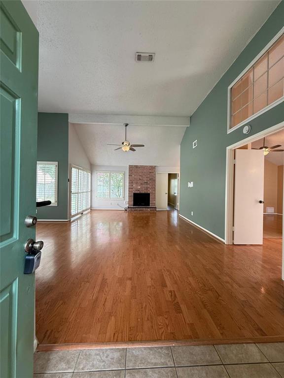 Building Photo - 4827 Sunshine Dr