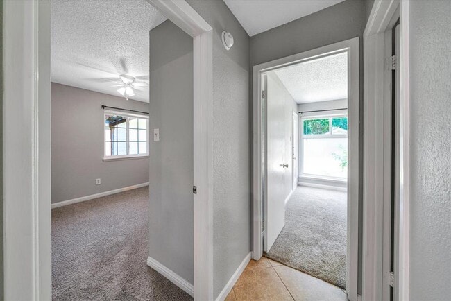 Building Photo - 16906 Pocono Dr