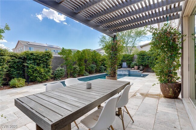 Building Photo - 214 Abbey Hill St