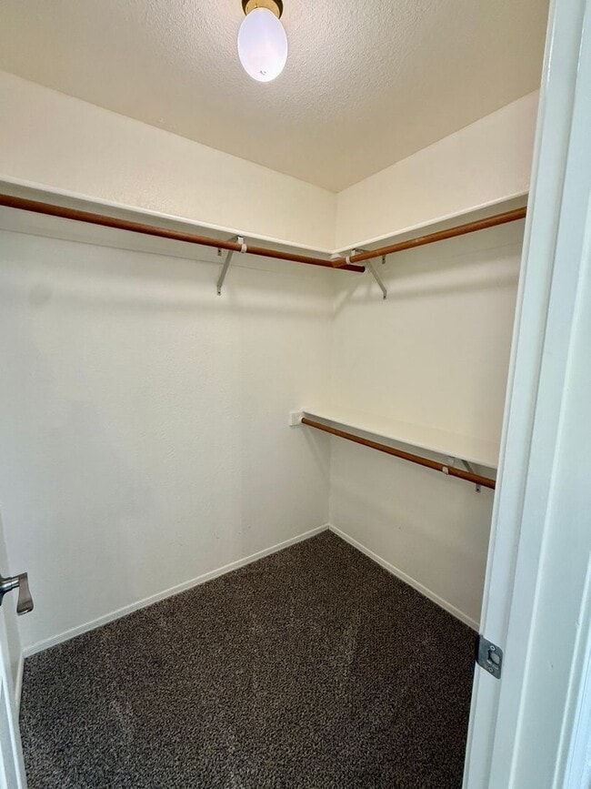 Building Photo - 2 Story Townhouse - Rancho Del Oro