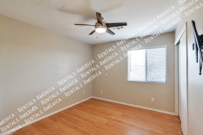 Building Photo - 1097 S Desert Senna Loop