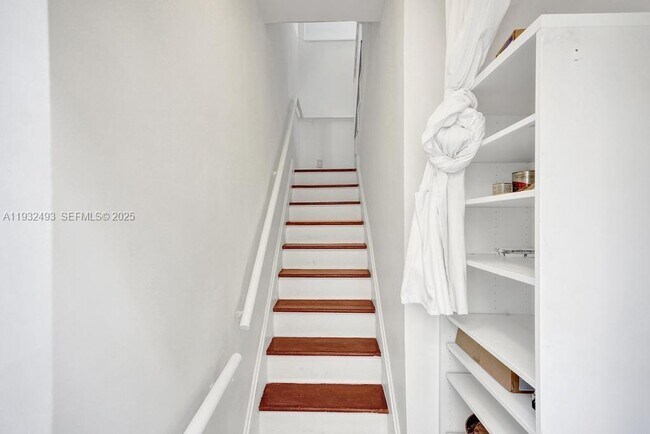 Building Photo - 1512 Pennsylvania Ave