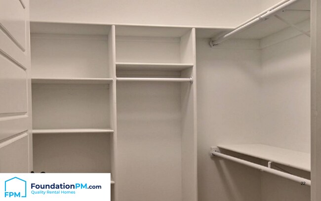 Building Photo - 1155 Brado Dr